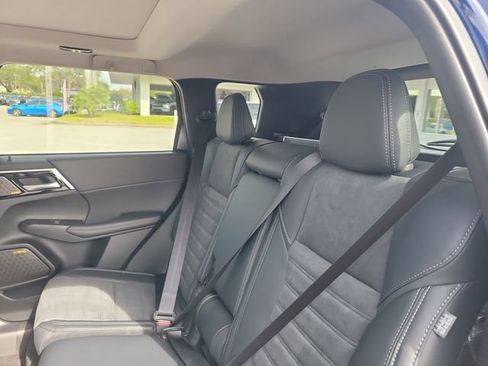 New 2026 Mitsubishi Outlander SE FWD image 13