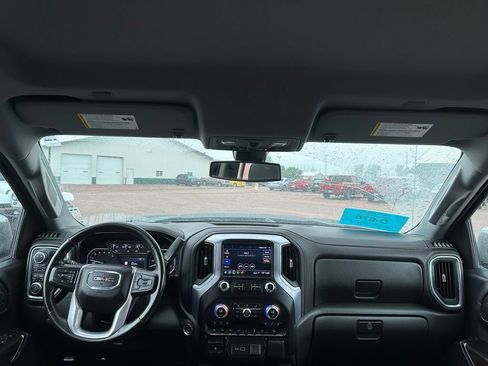 Used 2019 GMC Sierra 1500 SLT w/ SLT Premium Plus Package AWD/4WD image 26