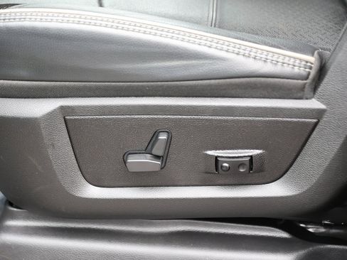 Used 2024 RAM 2500 Laramie w/ Safety Group image 20