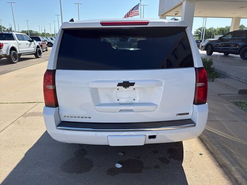 Used 2018 Chevrolet Suburban Premier AWD/4WD image 6