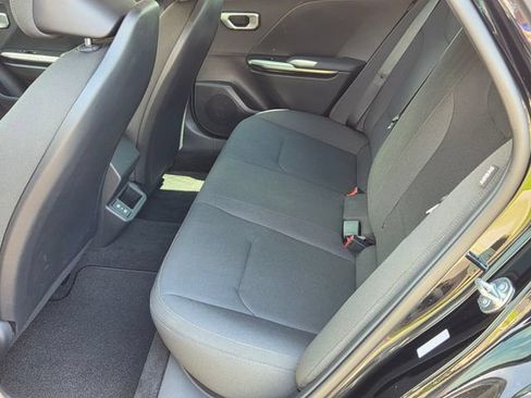 Certified 2026 Kia K4 FWD image 12