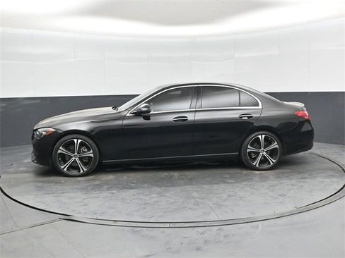 Used 2022 Mercedes-Benz C 300 Sedan image 7