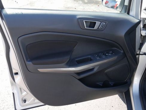 Used 2020 Ford EcoSport SE image 13