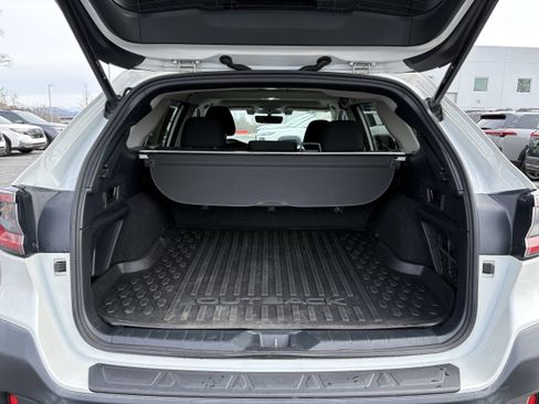 Used 2020 Subaru Outback Premium w/ Popular Package #1 image 12