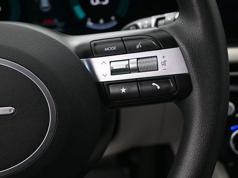 Used 2025 Hyundai Tucson SEL FWD image 28