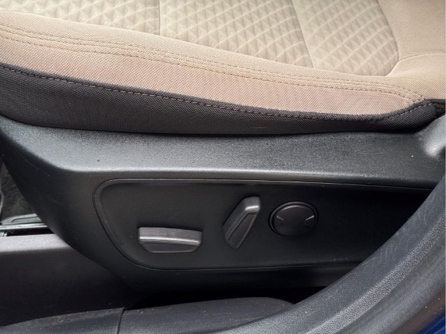 Used 2022 Ford Escape SE AWD/4WD image 15