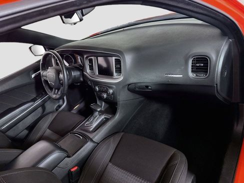 Used 2022 Dodge Charger SXT w/ Driver Convenience Group AWD/4WD image 22