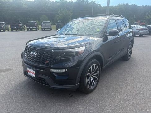 Used 2020 Ford Explorer ST w/ Premium Technology Package AWD/4WD image 7