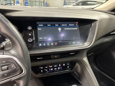Used 2023 Buick Envision Essence w/ Sport Touring Package AWD/4WD image 18