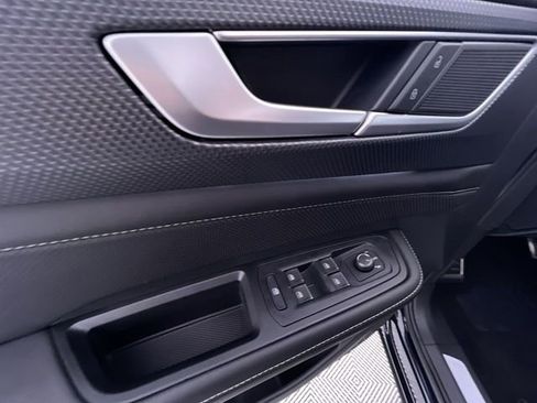 New 2026 Volkswagen Atlas Cross Sport SEL R-Line image 16