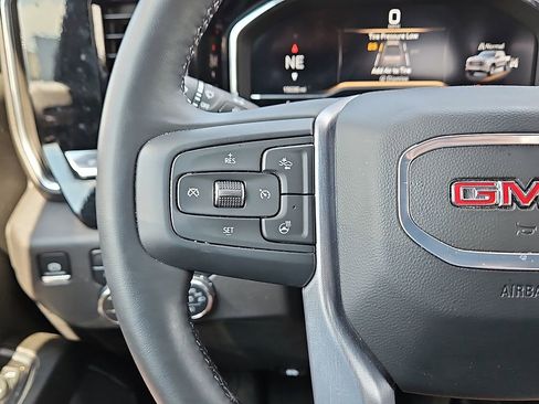 Used 2024 GMC Sierra 1500 Elevation w/ LPO, Elevation Black Package image 15