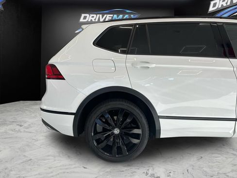 Used 2021 Volkswagen Tiguan SE R-Line AWD/4WD image 8