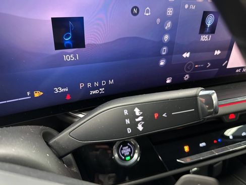 Certified 2024 Buick Envision Preferred image 36