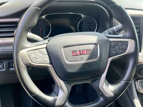 Used 2020 GMC Acadia Denali FWD image 11
