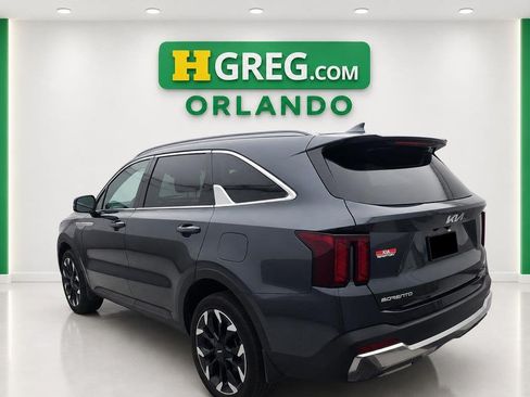 Used 2024 Kia Sorento X-Line EX AWD/4WD image 2