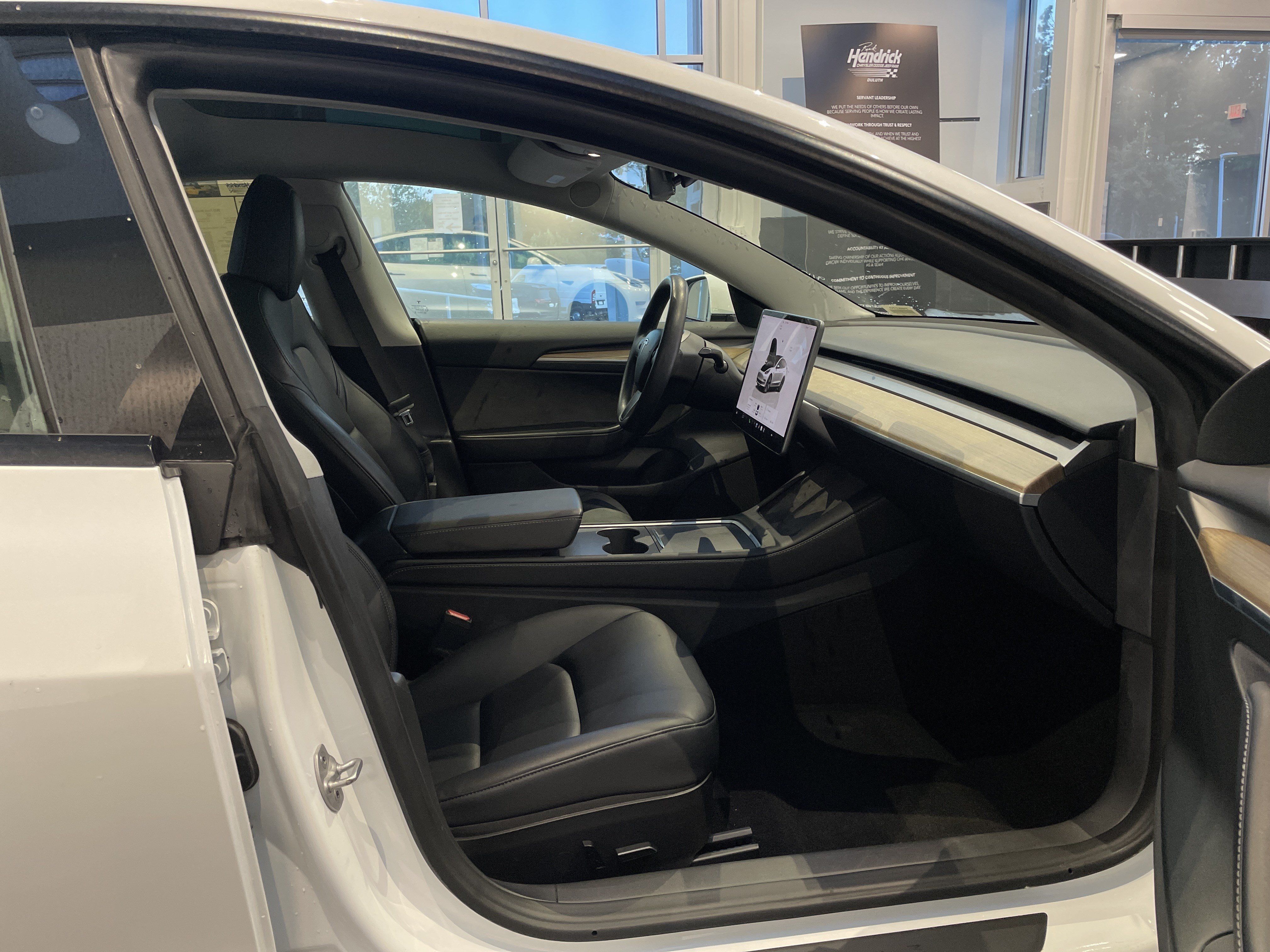 Used 2023 Tesla Model 3 Standard Range RWD image 34