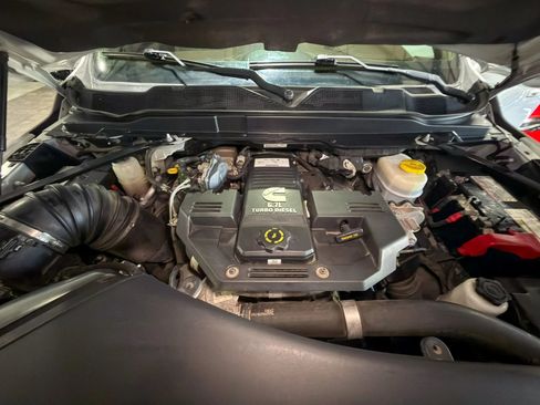 Used 2019 RAM 3500 Limited AWD/4WD image 35