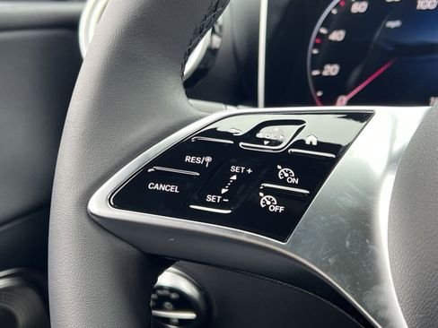 New 2026 Mercedes-Benz GLC 300 4MATIC image 30