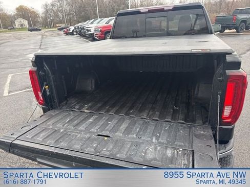 Used 2023 GMC Sierra 1500 SLT w/ SLT Premium Package image 33