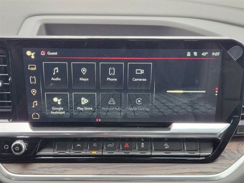 New 2025 GMC Sierra 1500 SLT image 12