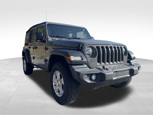 Used 2022 Jeep Wrangler Unlimited Sport image 3