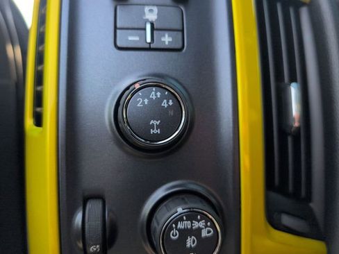 Used 2016 Chevrolet Silverado 2500 LT w/ LT Convenience Package image 32