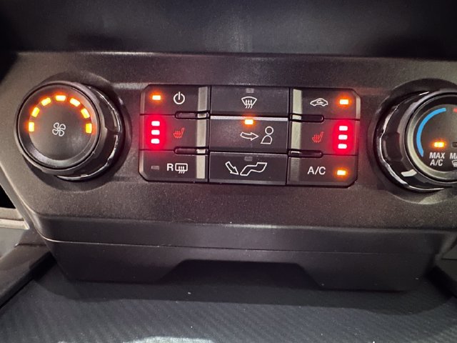 Used 2019 Ford F150 XLT w/ Equipment Group 302A Luxury AWD/4WD image 11