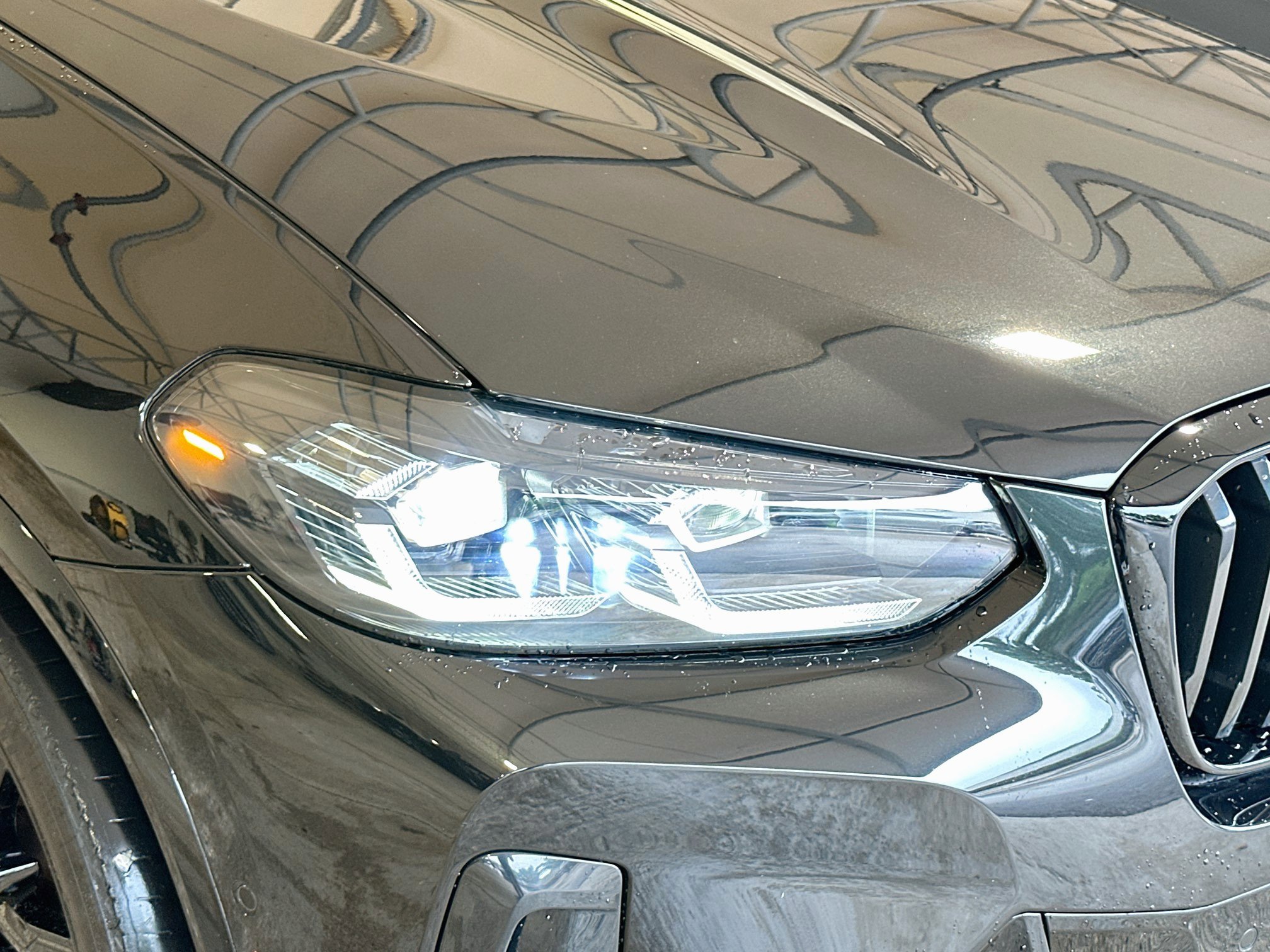 Certified 2024 BMW X3 sDrive30i w/ M Sport Package RWD image 8