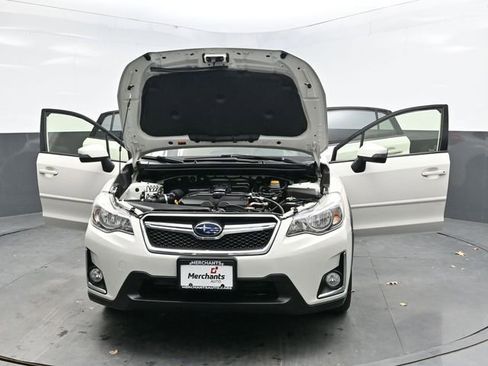 Used 2017 Subaru Crosstrek 2.0i Limited image 40
