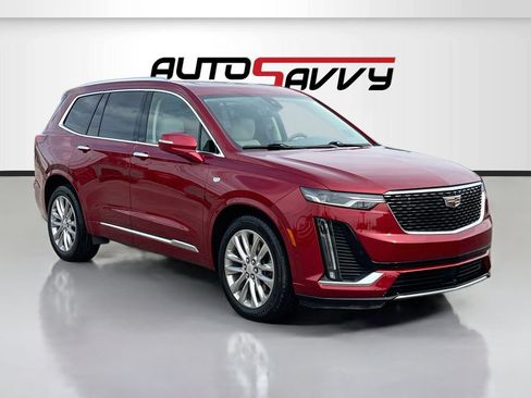 Used 2023 Cadillac XT6 Premium Luxury w/ Technology Package FWD image 1
