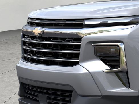New 2026 Chevrolet Traverse LT w/ Enhanced Driving Package AWD/4WD image 13