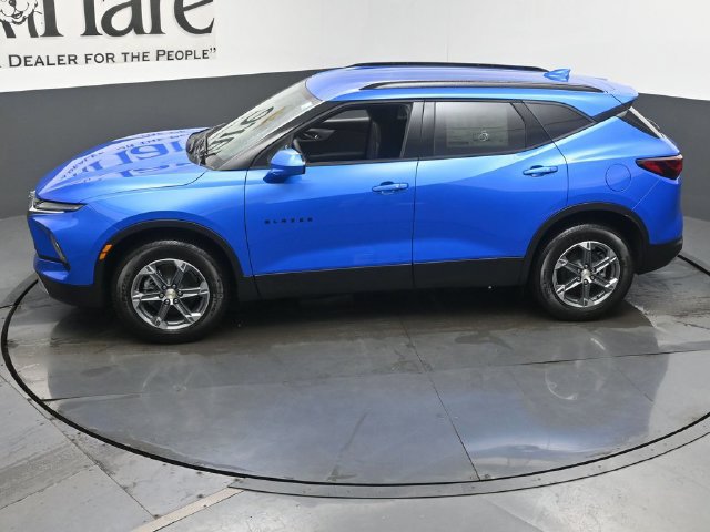 New 2026 Chevrolet Blazer LT w/ Convenience Package FWD image 36