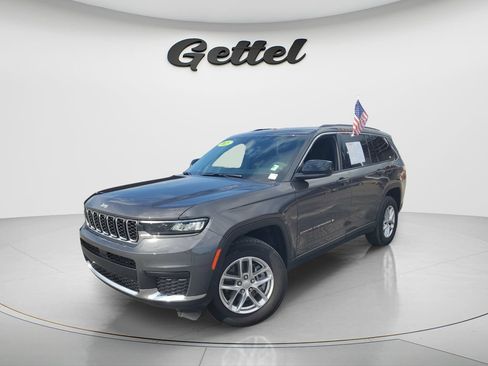 Used 2025 Jeep Grand Cherokee L Laredo AWD/4WD image 8