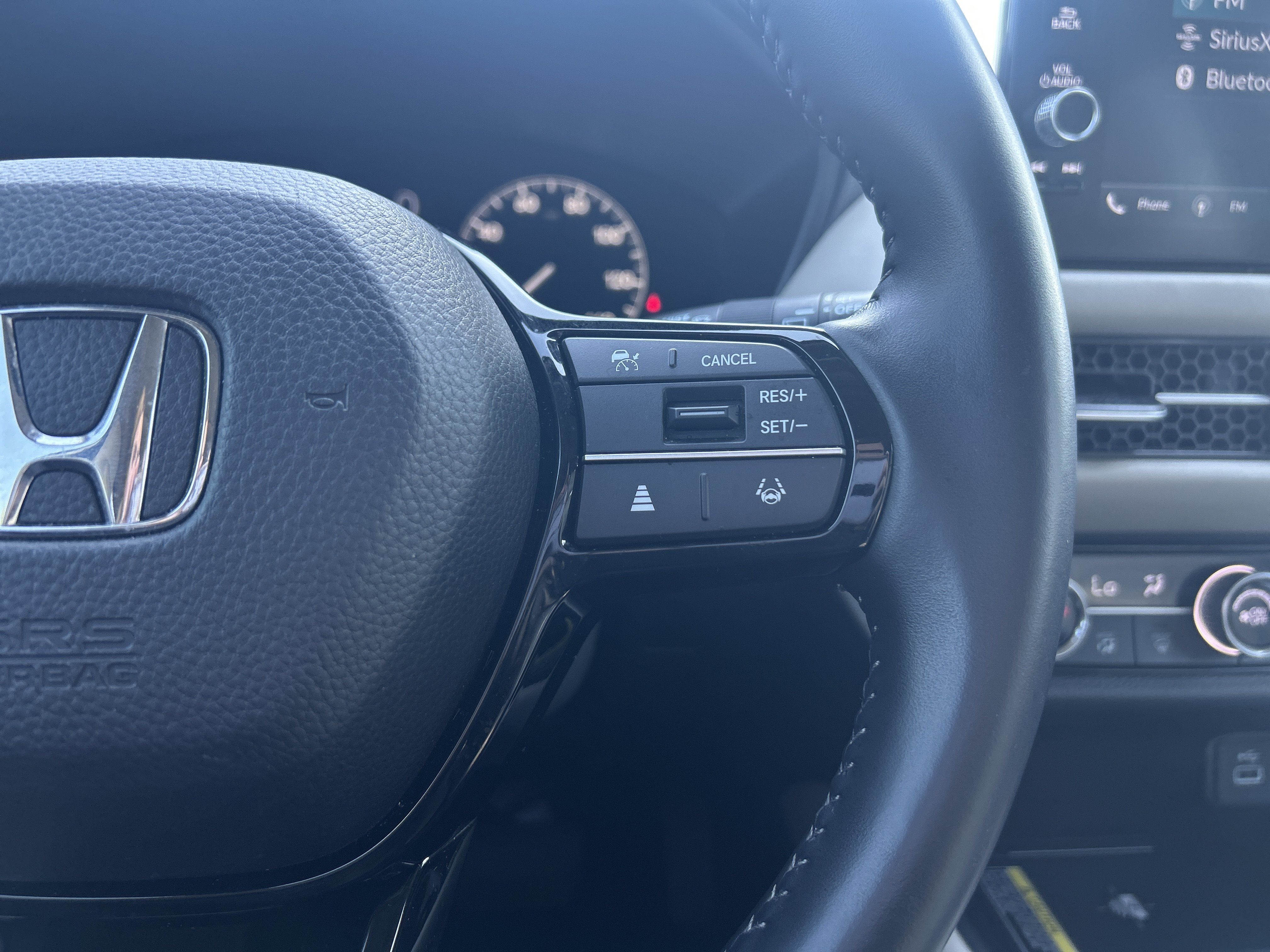 Certified 2025 Honda HR-V EX-L image 19