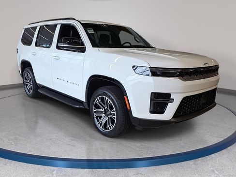 New 2026 Jeep Grand Wagoneer 4WD image 3