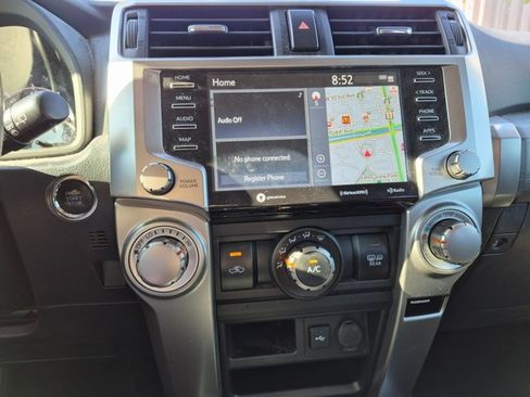 Used 2020 Toyota 4Runner SR5 Premium w/ Moonroof Package AWD/4WD image 15