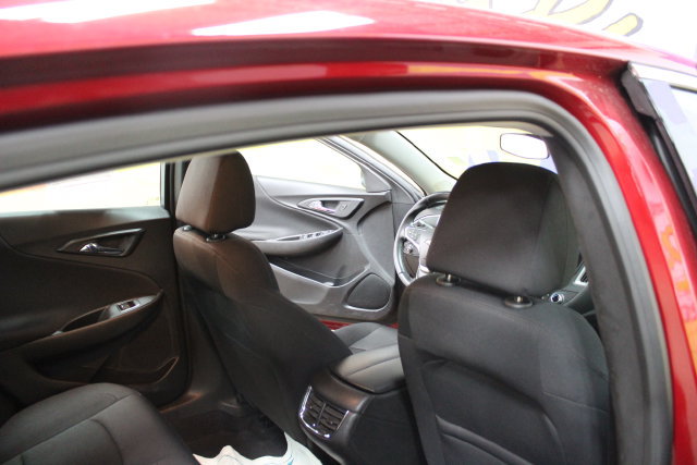 Used 2023 Chevrolet Malibu LT w/ Sport Edition FWD image 10