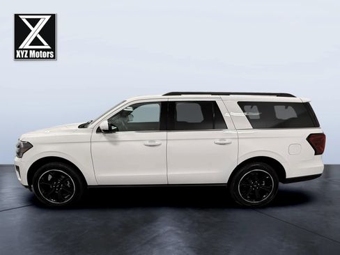 Used 2022 Ford Expedition Max Limited AWD/4WD image 3