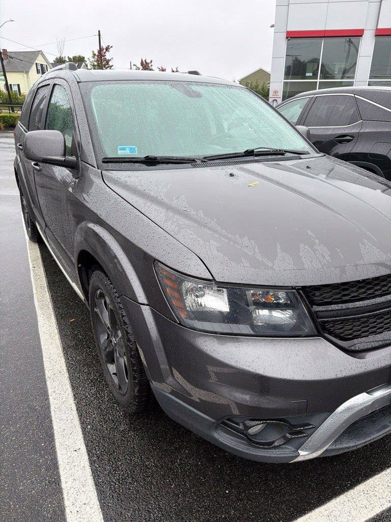 Used 2019 Dodge Journey Crossroad AWD/4WD image 1
