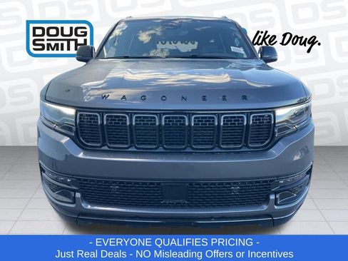 New 2025 Jeep Wagoneer L Series II image 2