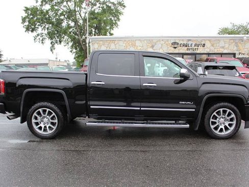 Used 2018 GMC Sierra 1500 Denali AWD/4WD image 8