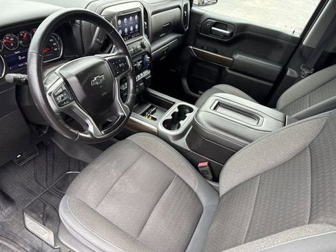 Used 2019 Chevrolet Silverado 1500 LT Trail Boss image 11