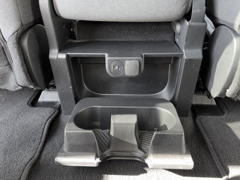 Used 2025 Ford F250 XLT w/ FX4 Off-Road Package image 15