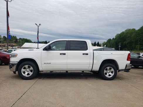 Used 2025 RAM 1500 Big Horn AWD/4WD image 7
