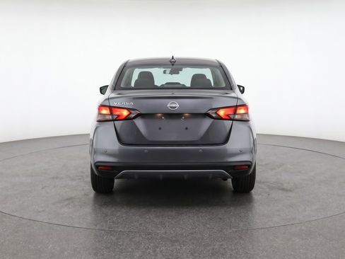 Used 2025 Nissan Versa SV FWD image 7
