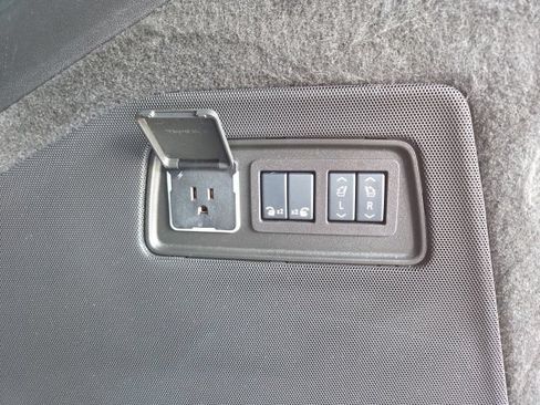 Used 2025 Cadillac Escalade Sport Platinum AWD/4WD image 55