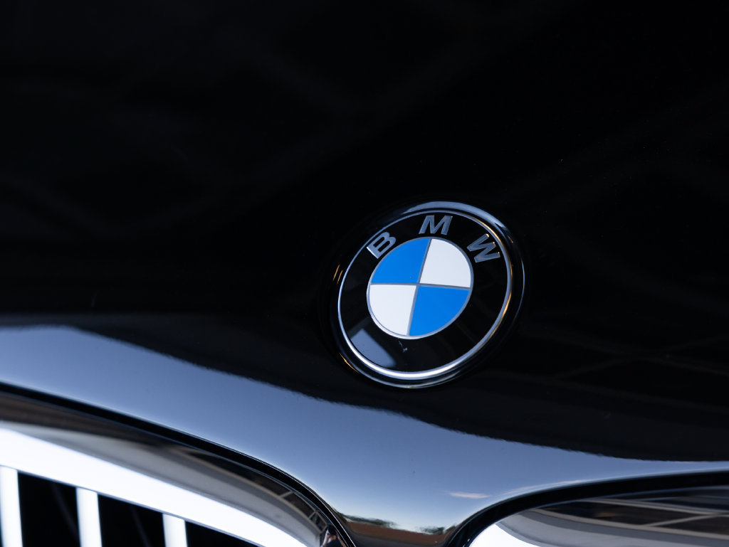 Used 2021 BMW X5 xDrive40i w/ Executive Package 3 AWD/4WD image 10