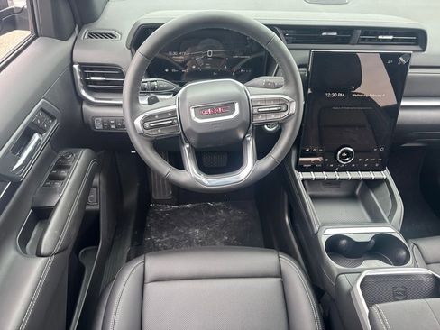 New 2026 GMC Terrain Elevation w/ Elevation Premium Package image 13