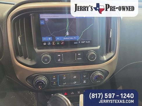 Used 2019 GMC Canyon Denali RWD image 9