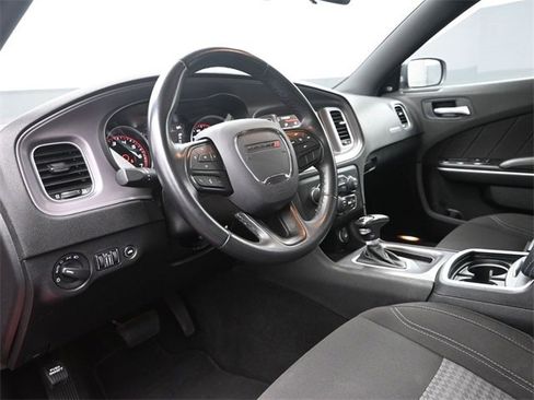 Used 2023 Dodge Charger SXT image 8